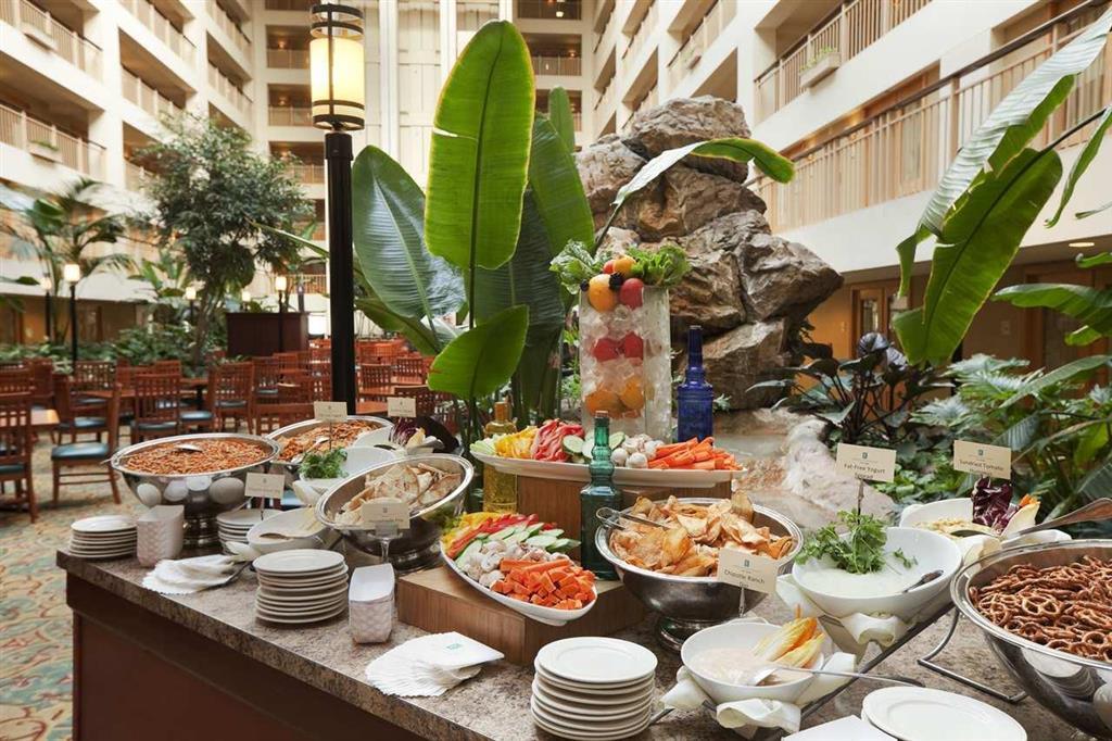 Embassy Suites By Hilton Chicago O'Hare Rosemont Interior photo